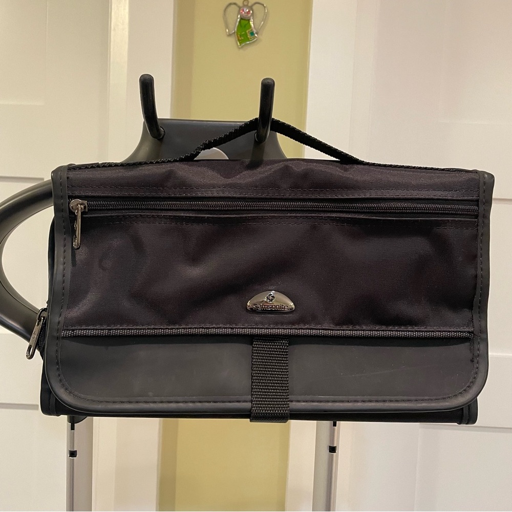 Hanging Folder Travel Kit by Samsonite